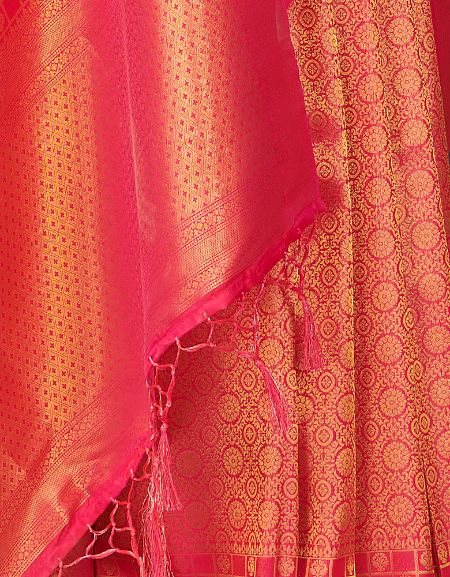 Silk Diamond Kanjivaram Silk Saree Red and Golden